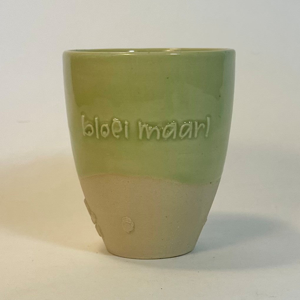 bloei maar mok lichtgroen