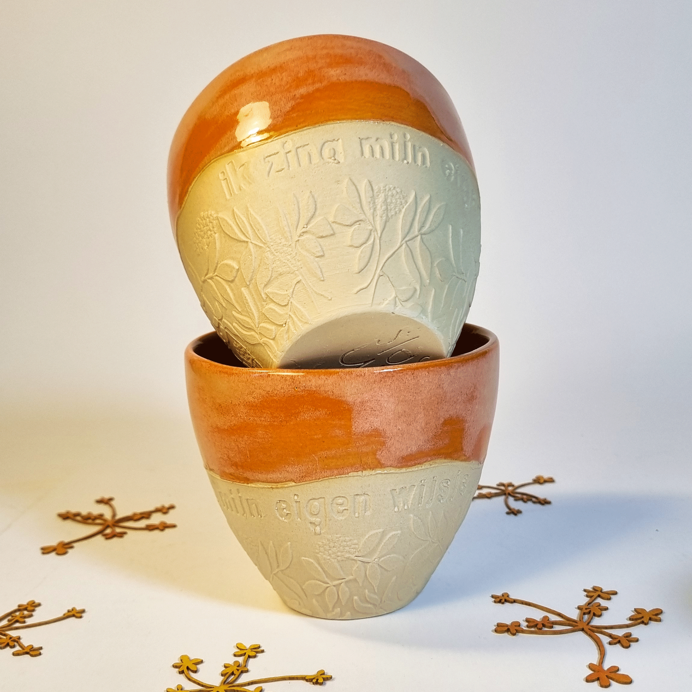 helegrote goedezin mok eigenwijsje oranje