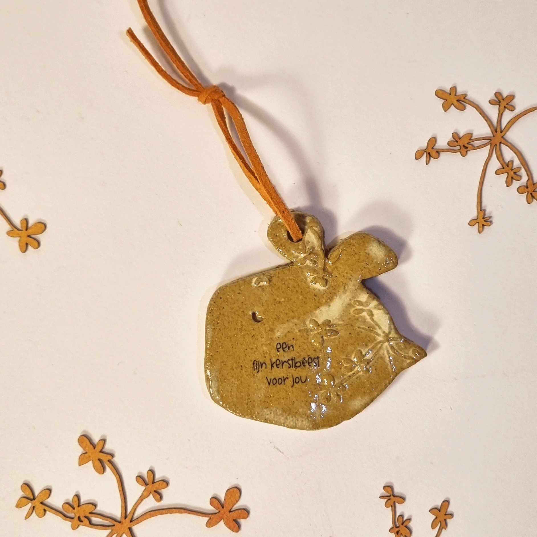 kerstbeest hanger hommel